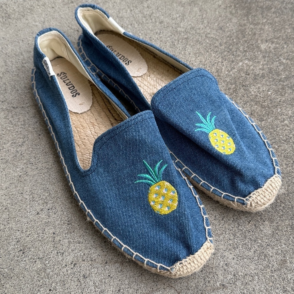 SOLUDOS Embroidered Pineapple Slip-on Espadrilles NWOB Size 9